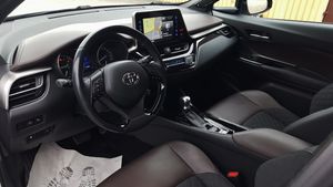 Toyota C-HR bild 24