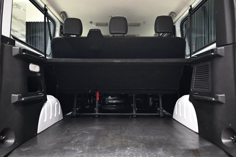 Renault Trafic bild 11