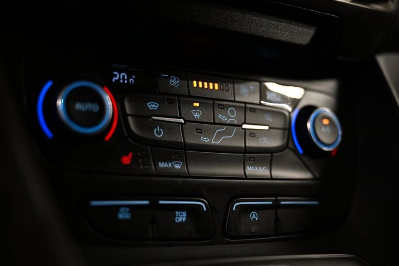 Ford Transit Connect bild 19