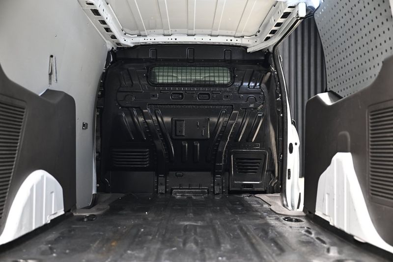 Ford Transit Connect bild 8