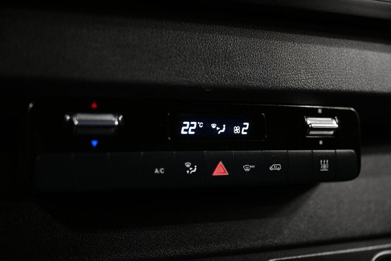 Mercedes Sprinter bild 24