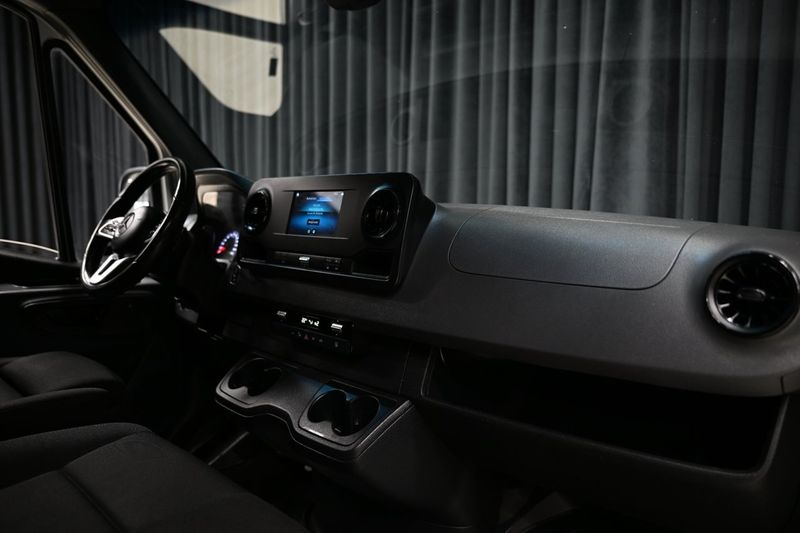 Mercedes Sprinter bild 27