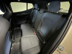 Volvo EX30 bild 6