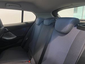 BMW 120 bild 7