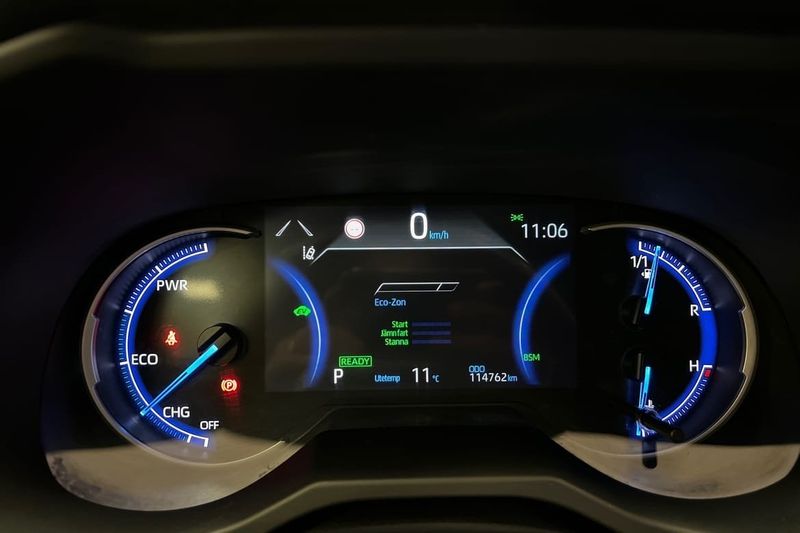 Toyota RAV4 bild 16