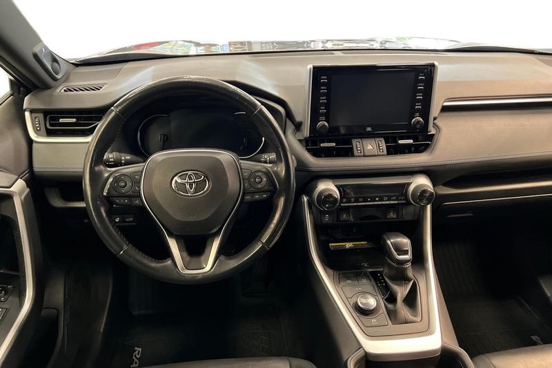 Toyota RAV4 bild 11