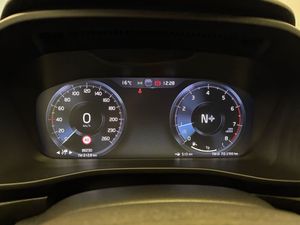 Volvo XC40 bild 15