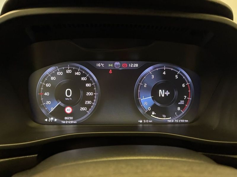Volvo XC40 bild 15