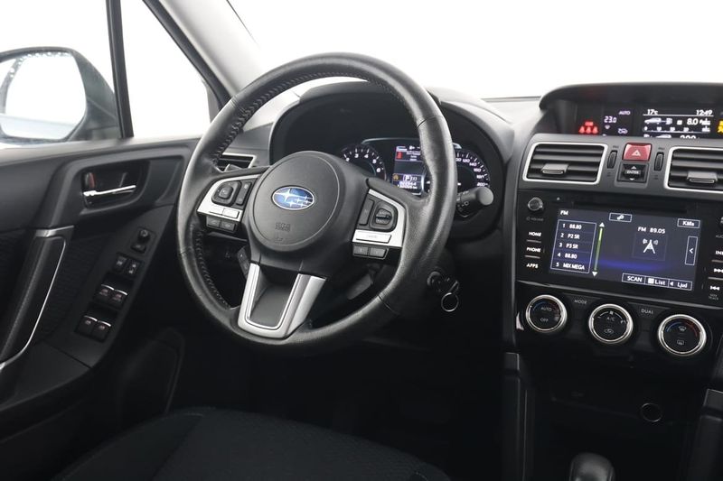 Subaru Forester bild 14