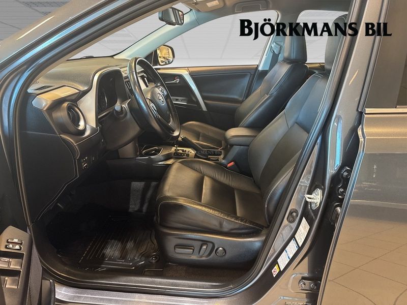 Toyota RAV4 bild 8