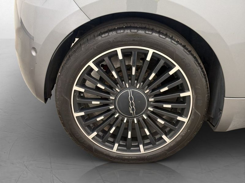 Fiat 500e bild 33