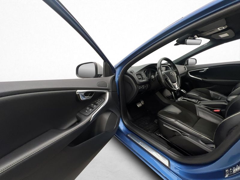 Volvo V40 bild 9