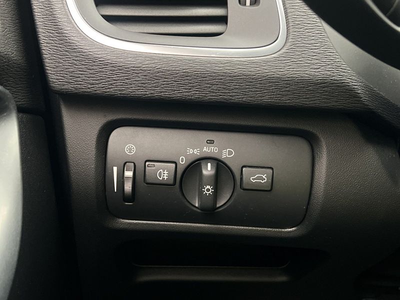 Volvo V40 bild 11