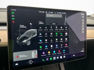 Tesla Model Y bild 21