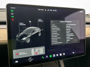 Tesla Model Y bild 25
