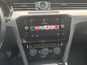 Volkswagen Passat bild 25