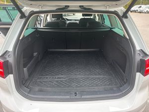 Volkswagen Passat bild 16