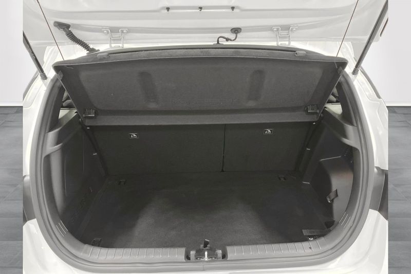Hyundai i20 bild 8