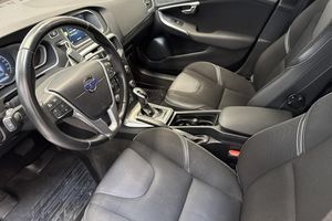 Volvo V40 bild 8