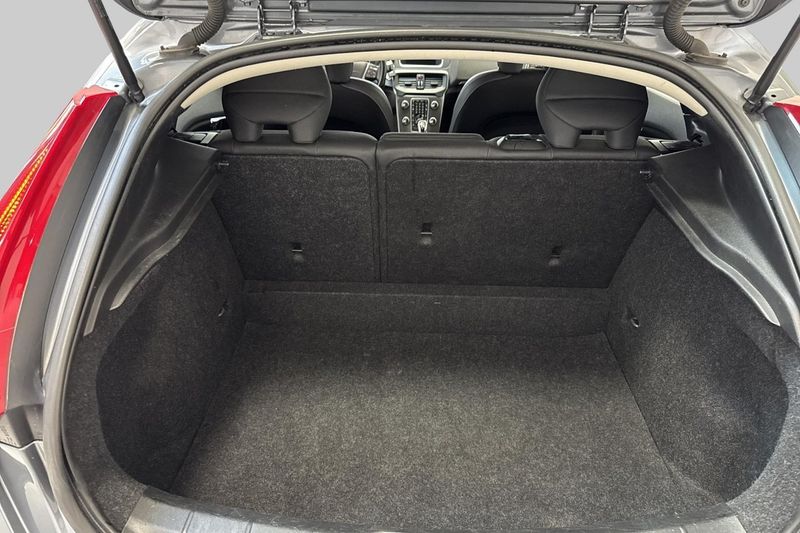 Volvo V40 bild 14