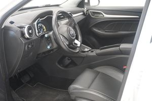 MG ZS EV bild 2
