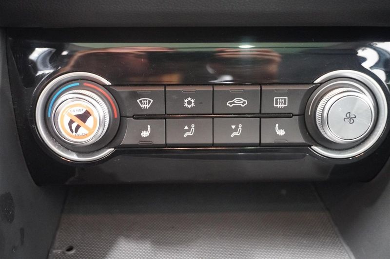 MG ZS EV bild 15
