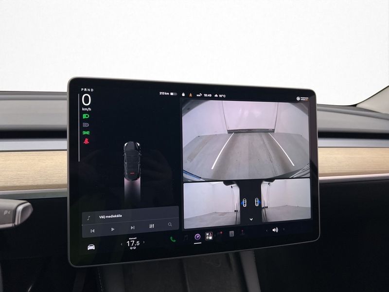 Tesla Model Y bild 17