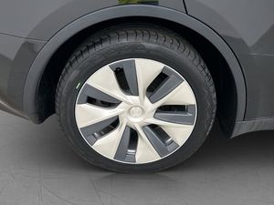 Tesla Model Y bild 31