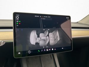 Tesla Model Y bild 21