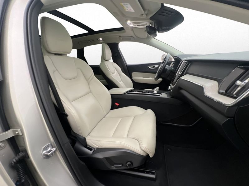 Volvo XC60 bild 13