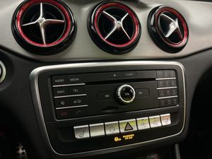 Mercedes CLA45 AMG bild 24