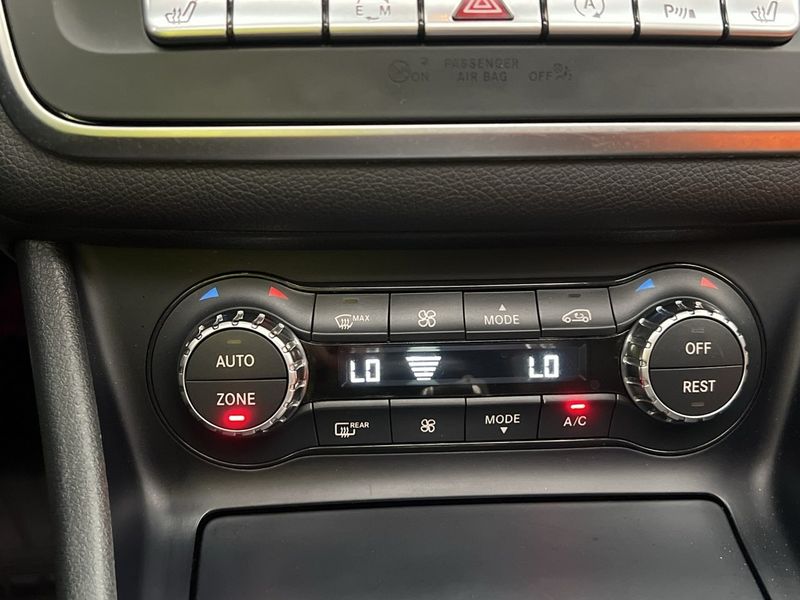 Mercedes CLA45 AMG bild 25