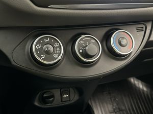 Toyota Yaris bild 15