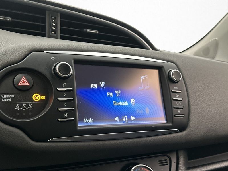 Toyota Yaris bild 14