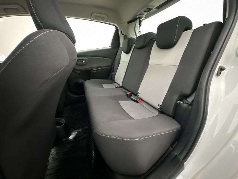 Toyota Yaris bild 17