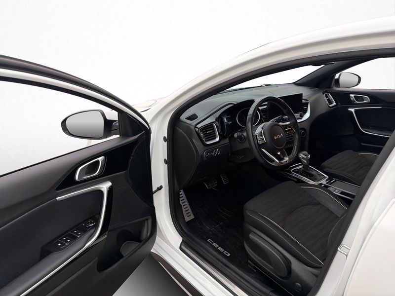 Kia ProCeed bild 30