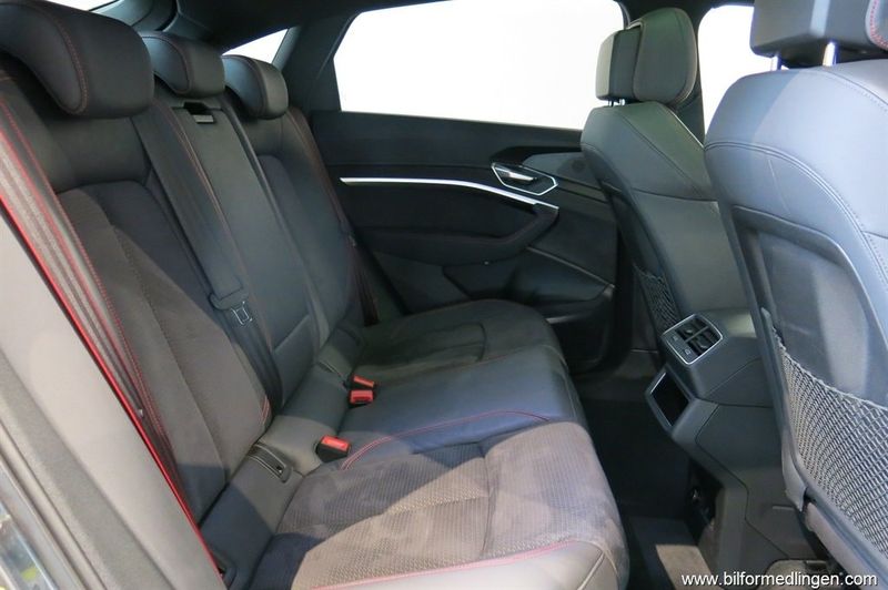 Audi Q8 e-tron bild 11