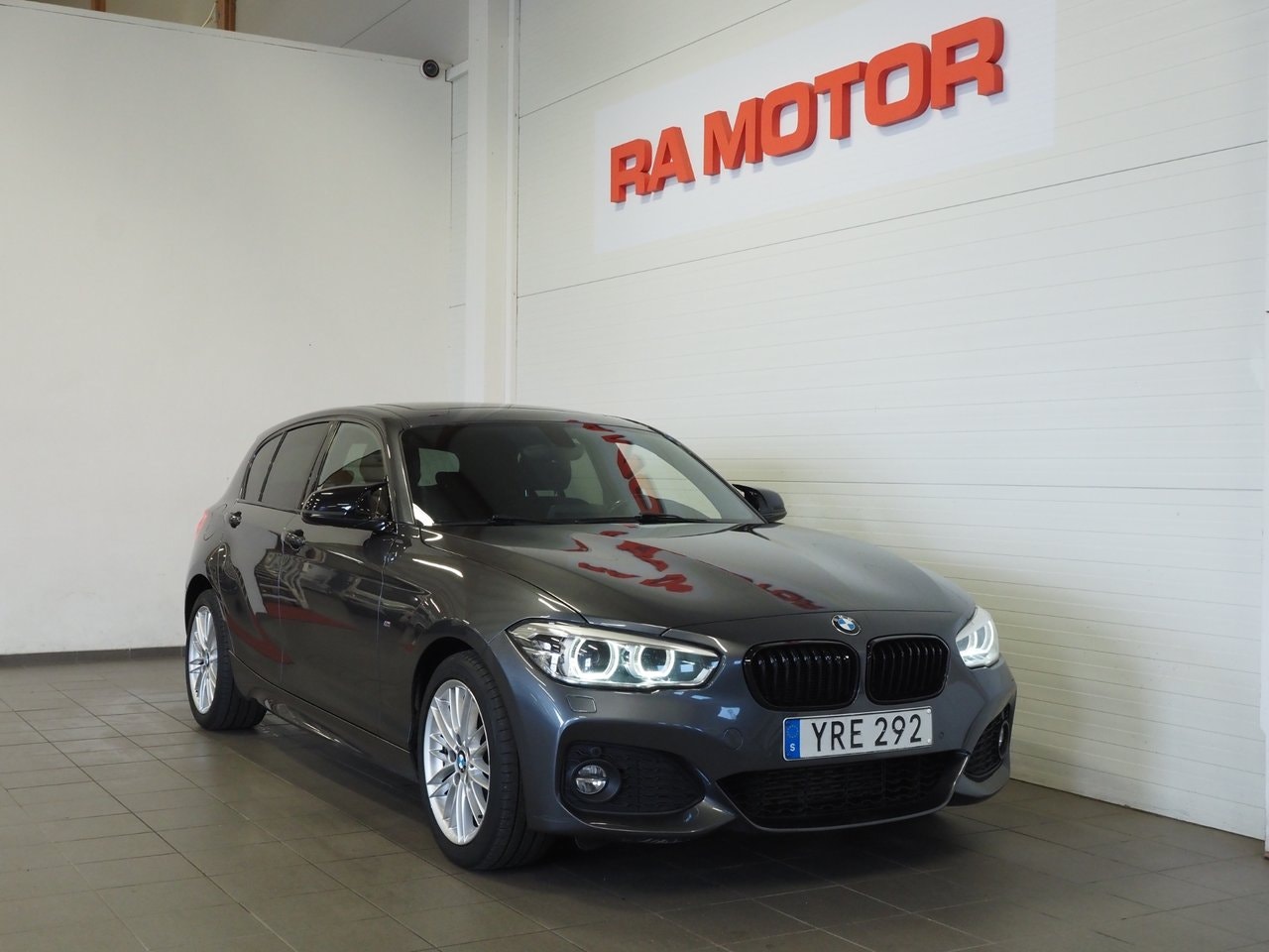 BMW 120