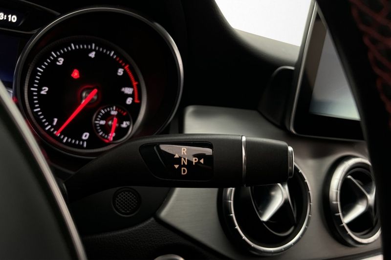 Mercedes CLA220 bild 16