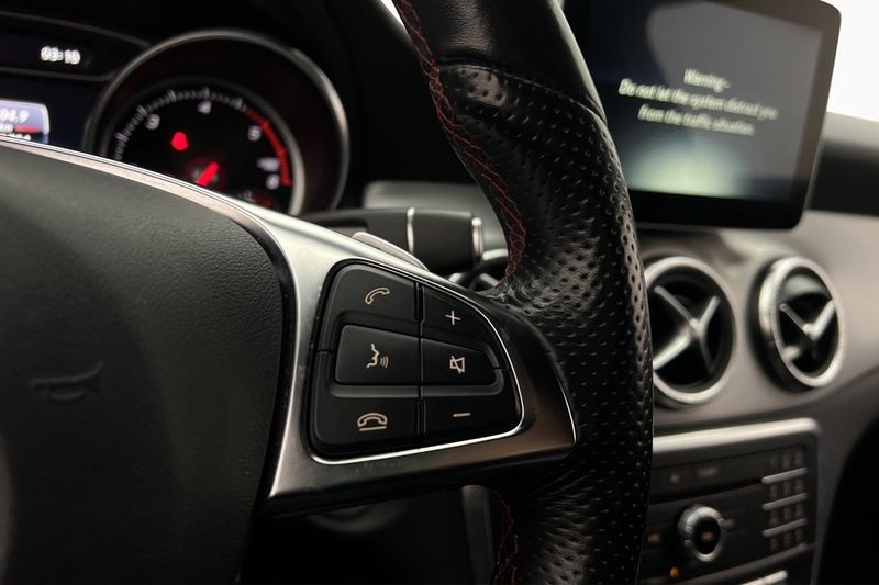 Mercedes CLA220 bild 15