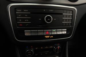 Mercedes CLA220 bild 21