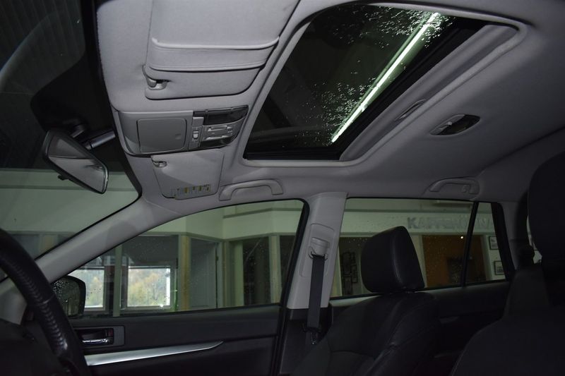 Subaru Outback bild 16