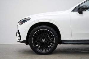 Mercedes GLC400 bild 2