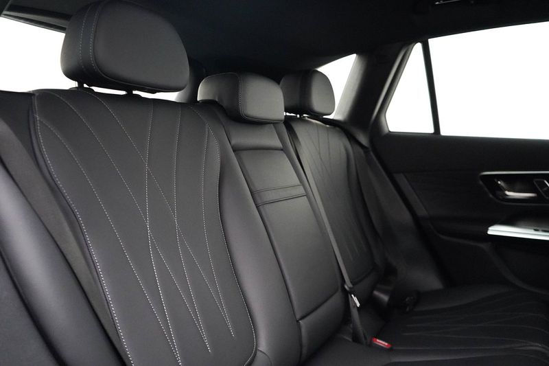 Mercedes GLC400 bild 18