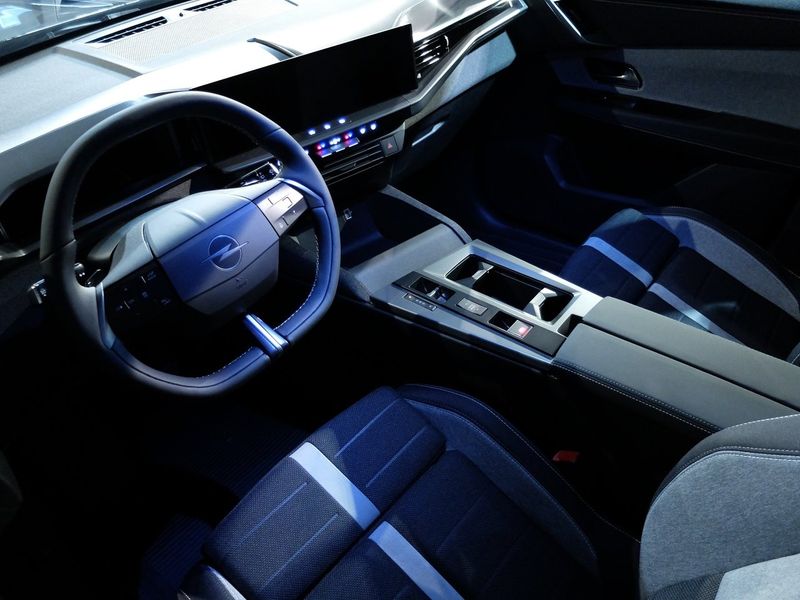 Opel Grandland bild 8