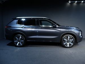 Mitsubishi Outlander bild 2