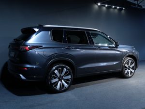 Mitsubishi Outlander bild 3