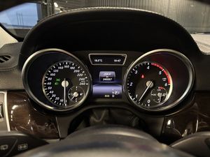 Mercedes GL350 bild 9