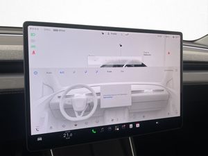 Tesla Model Y bild 27