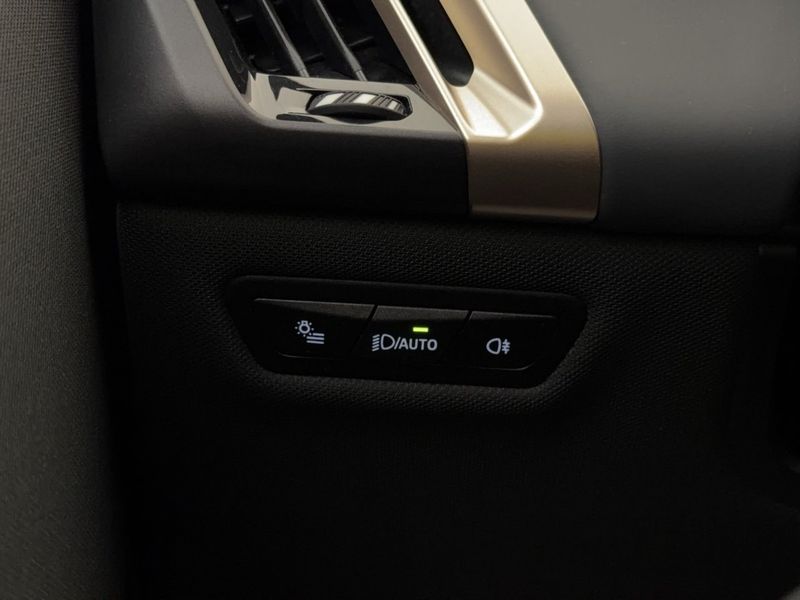 BMW iX bild 36